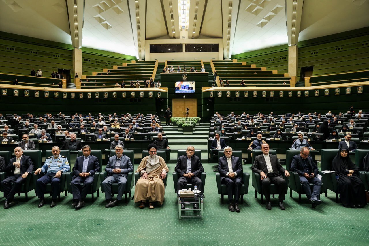 وفاق ملی در خودروسازی؛ از مرگ فاخته ها تا اخراج بهروز وثوق ها